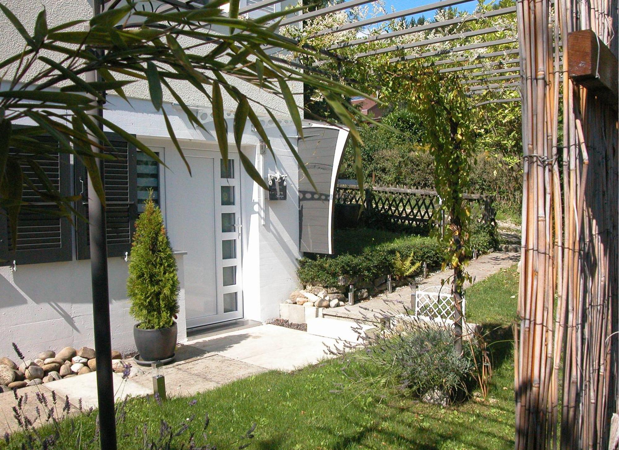 Joline Private Guest Apartment Just Feel At Home Jens Εξωτερικό φωτογραφία
